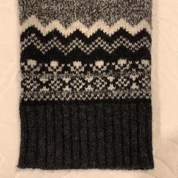 Eddie Bauers Women’s Crew-Neck Lambswool Long Sleeve Cardigan Cottage Core SZ L - Picture 3 of 12